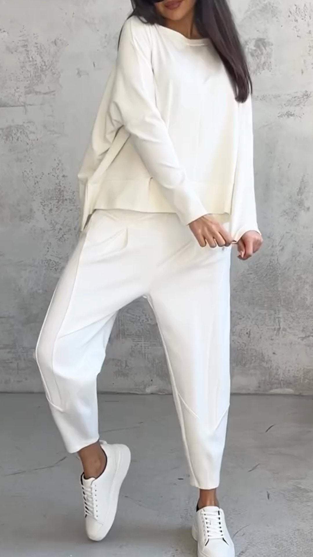 Cassandra® | Set of trousers and long sleeves