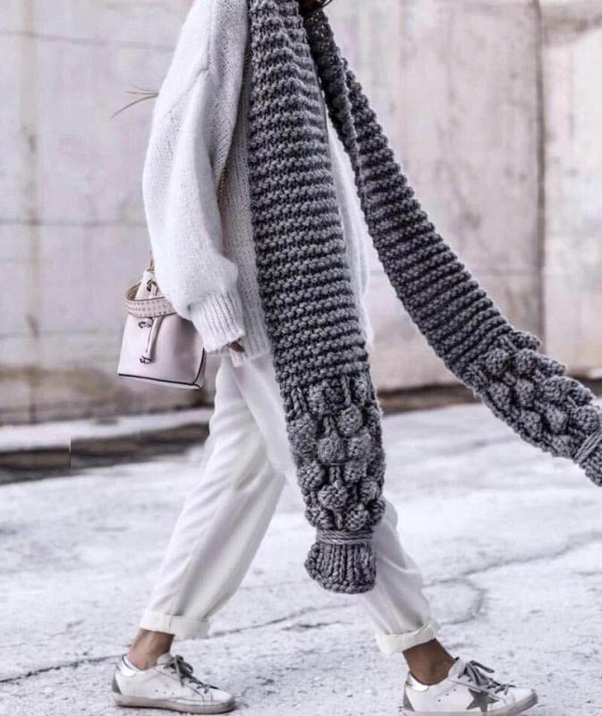 Women’s Knitted Scarf – Oversized Fit – Chunky Wool Blend – Cable Knit Texture