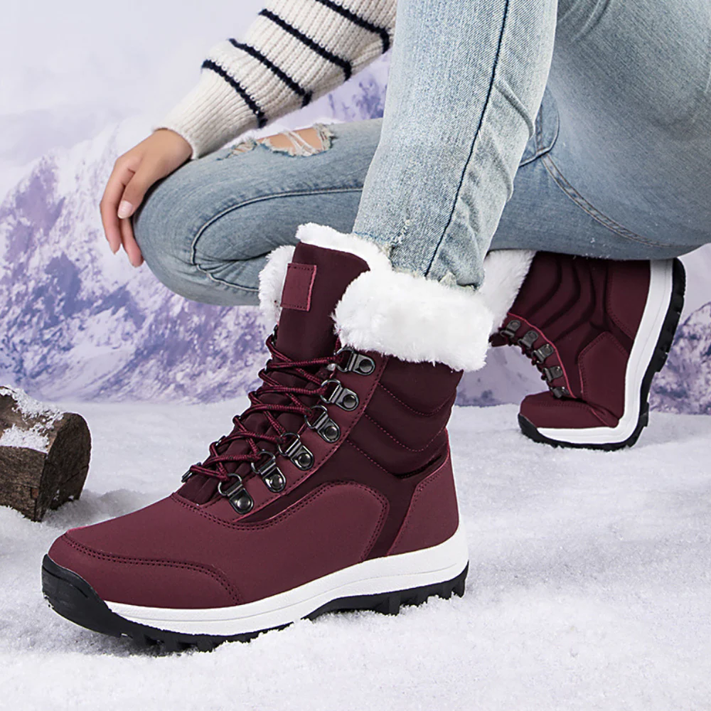 Women’s Mid-Calf Boots – Quilted – Fleece Lined – Lace-Up – Grip Sole – Water-Resistant