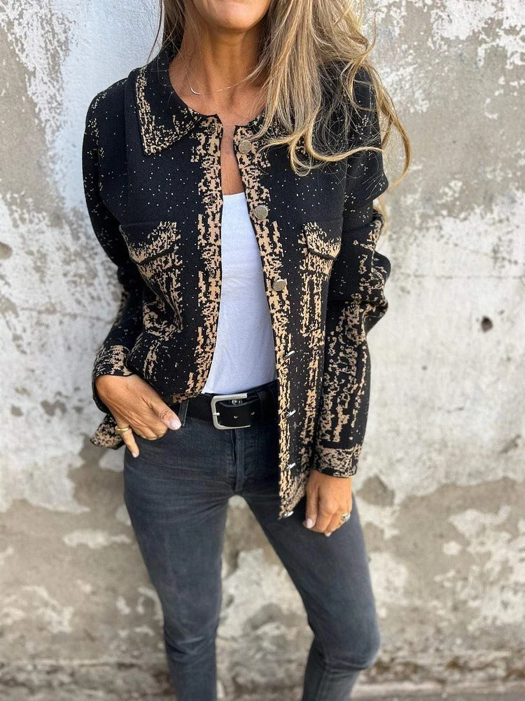 Women’s Knitted Jacket – Relaxed Fit – Wool Blend – Lapel Collar – Metal Buttons