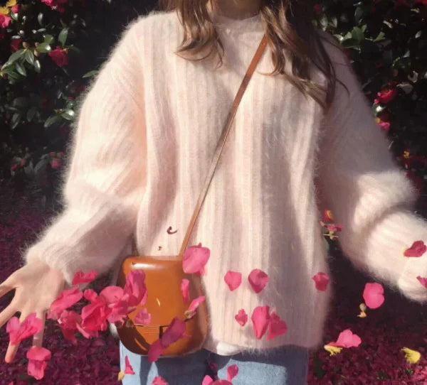 Women’s Pullover Sweater – Mohair Blend – Oversized Fit – Ribbed Knit – Round Neck