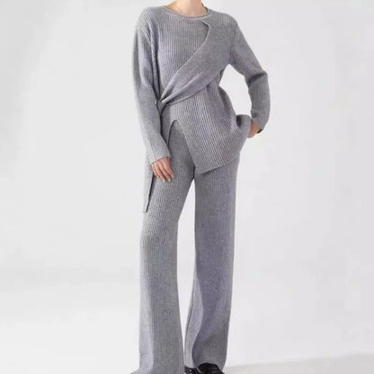 Women’s Knit Two-Piece Set – Relaxed Fit Sweater – Wide-Leg Ribbed Trousers – Soft Feel