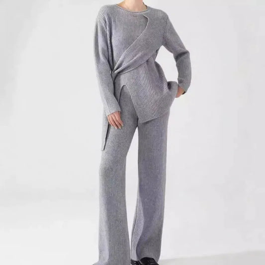 Women’s Knit Two-Piece Set – Relaxed Fit Sweater – Wide-Leg Ribbed Trousers – Soft Feel