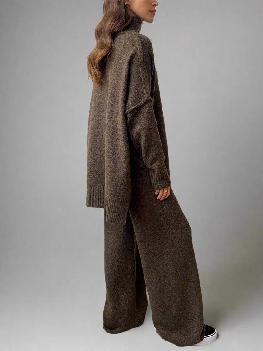 Women’s Lounge Set – Soft Knit Wool – Oversized Fit – Turtleneck Top & Wide-Leg Trousers