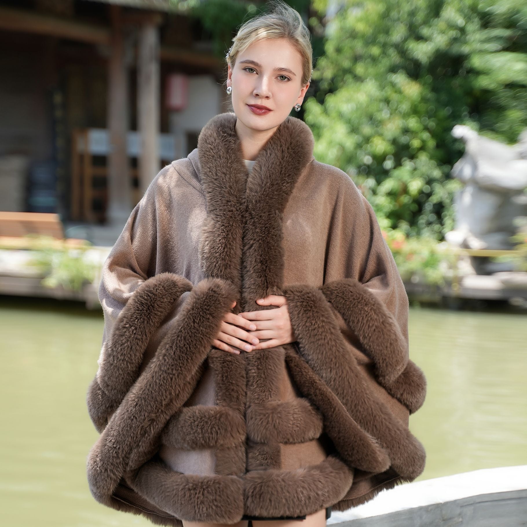 Women’s Cape Coat – Oversized Draped Fit – Faux Fur Trim – Mid-Length Wool Feel