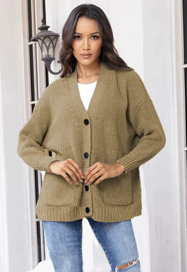 Women’s Cardigan – Wool Knit – Oversized Fit – V-Neck – Button Front – Mid Length