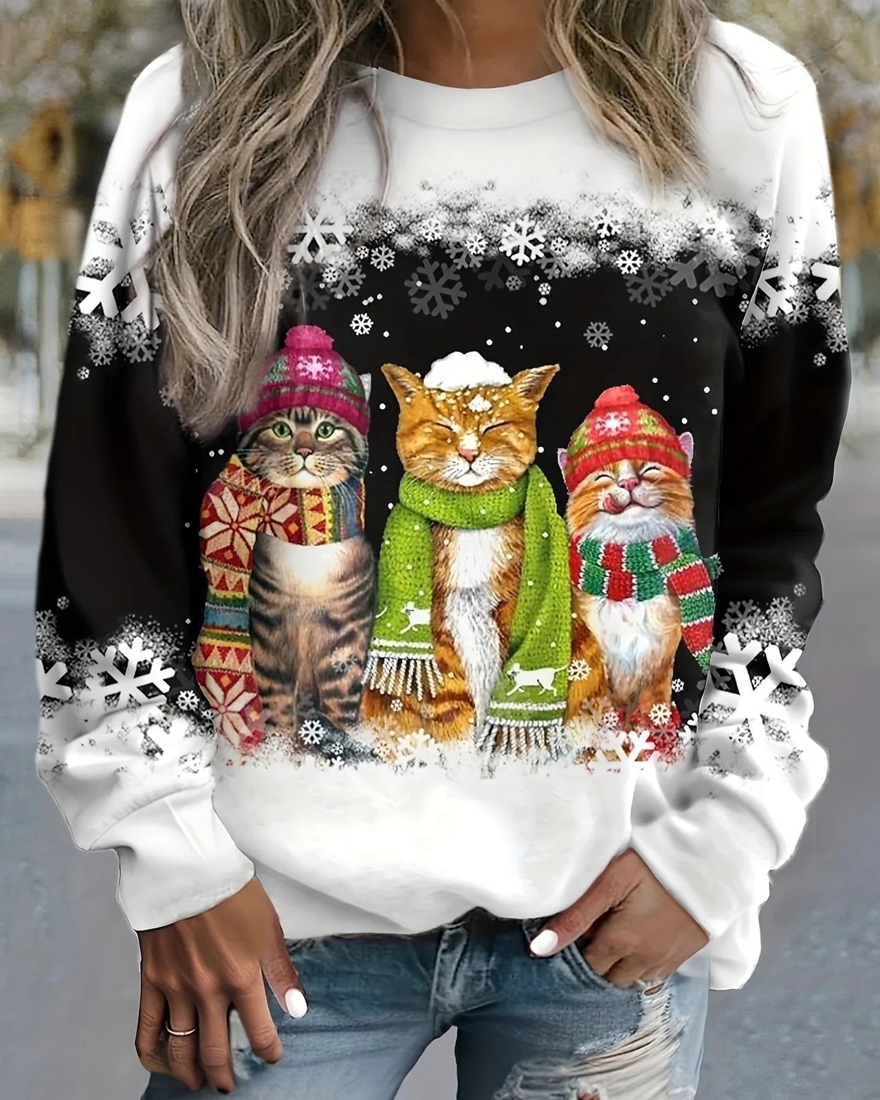 Women’s Knit Sweatshirt – Loose Fit – Graphic Print – Ribbed Cuffs – Casual Style