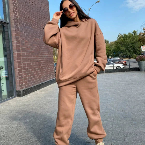 Women’s Two Piece Loungewear Set – Relaxed Fit – Cotton Blend – Ribbed Cuffs