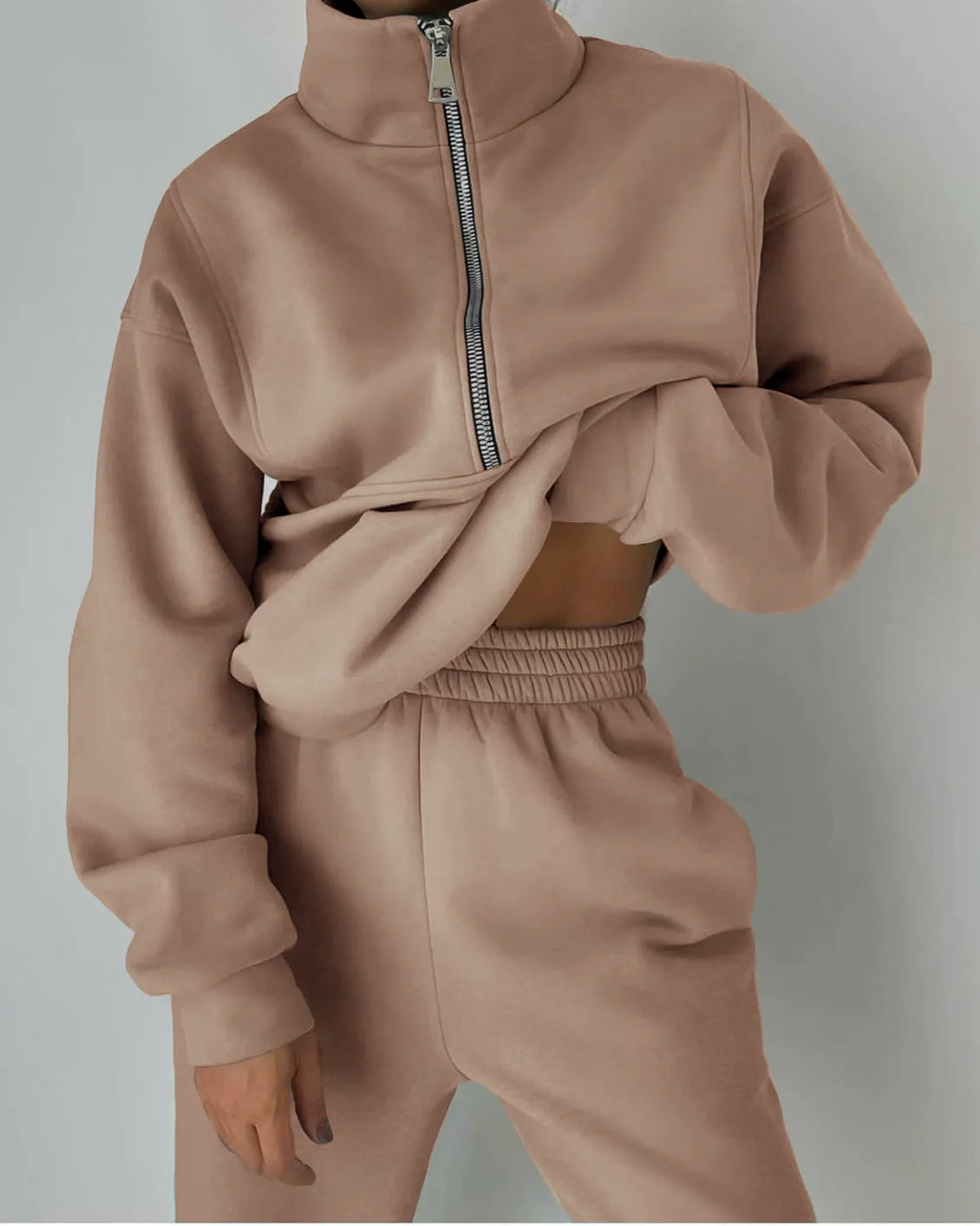 Women’s Athleisure Set – Fleece Half-Zip Pullover – Relaxed Fit – Full-Length Pants