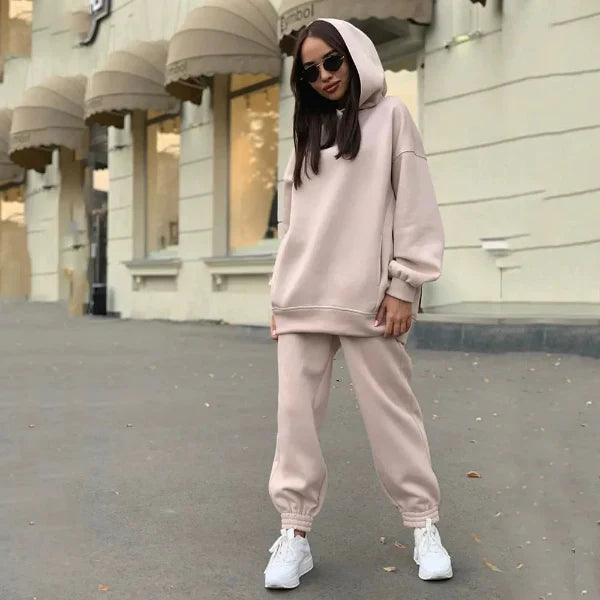 Women’s Two Piece Loungewear Set – Relaxed Fit – Cotton Blend – Ribbed Cuffs