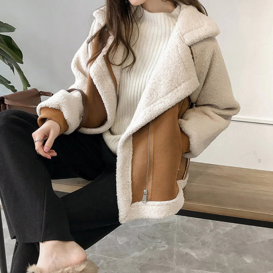 Women’s Jacket – Oversized Relaxed Fit – Brushed Soft Feel – Sherpa Trim – Zip Closure