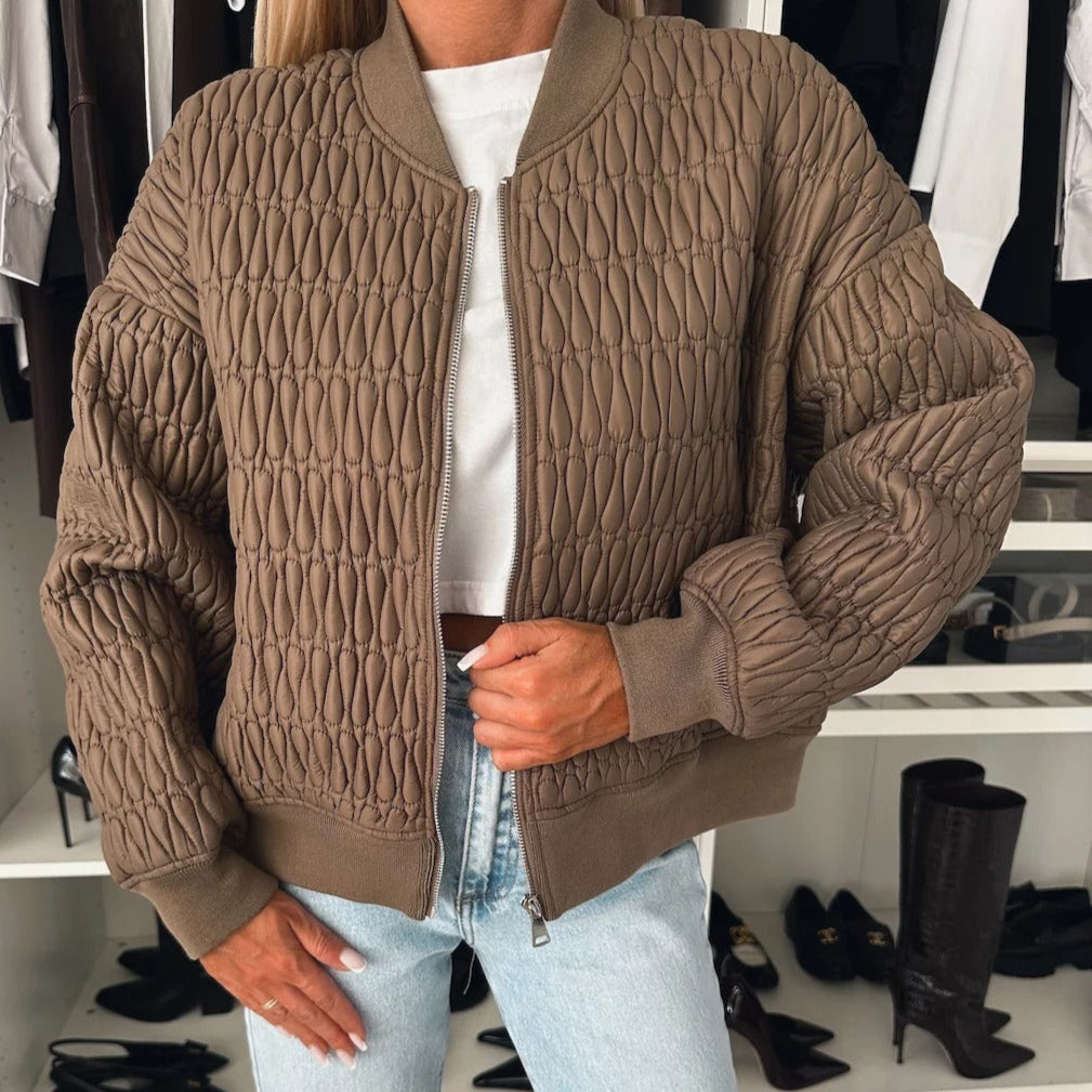 Women’s Quilted Jacket – Cropped Fit – Ribbed Hem & Cuffs – Zip Front – Casual Style