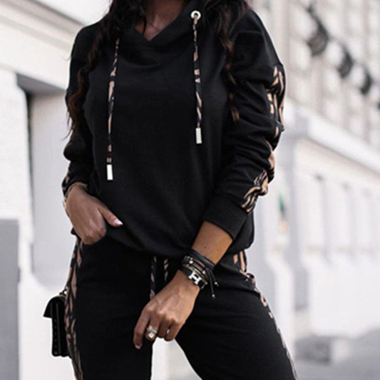 Women’s Two-Piece Sportswear Set – Hooded Top – Relaxed Fit – Cotton Blend