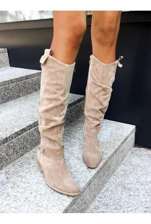 Carla® | Elegant and detailed, supportive winter boots