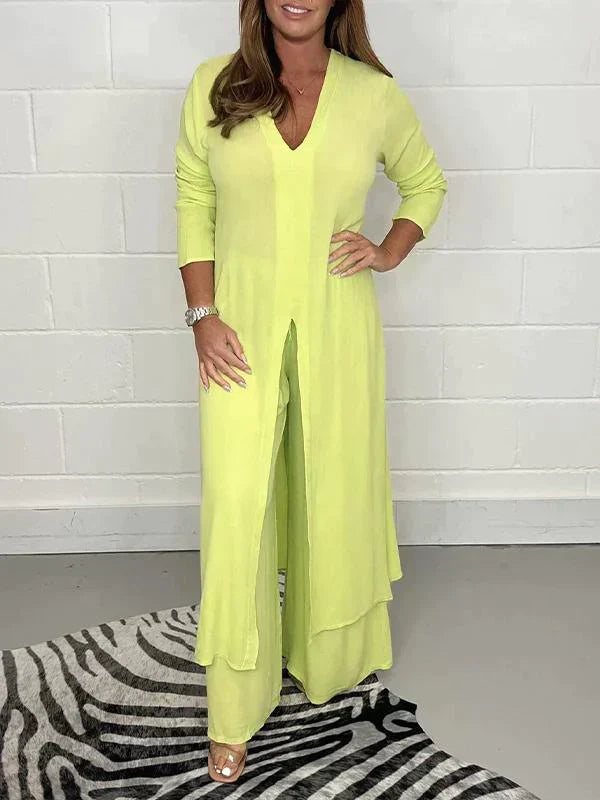 Antonella® | Two-piece set with V-neck and slit