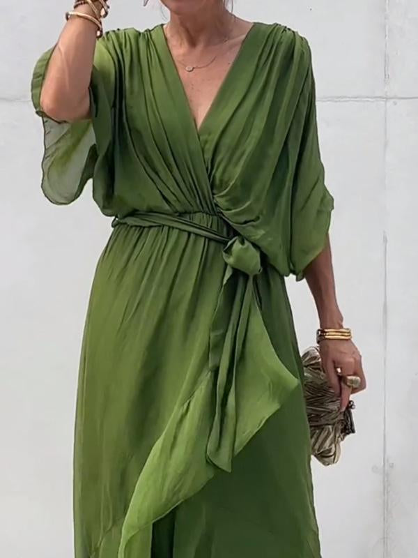 Beatrice® | Elegant Dress With V-Neckline