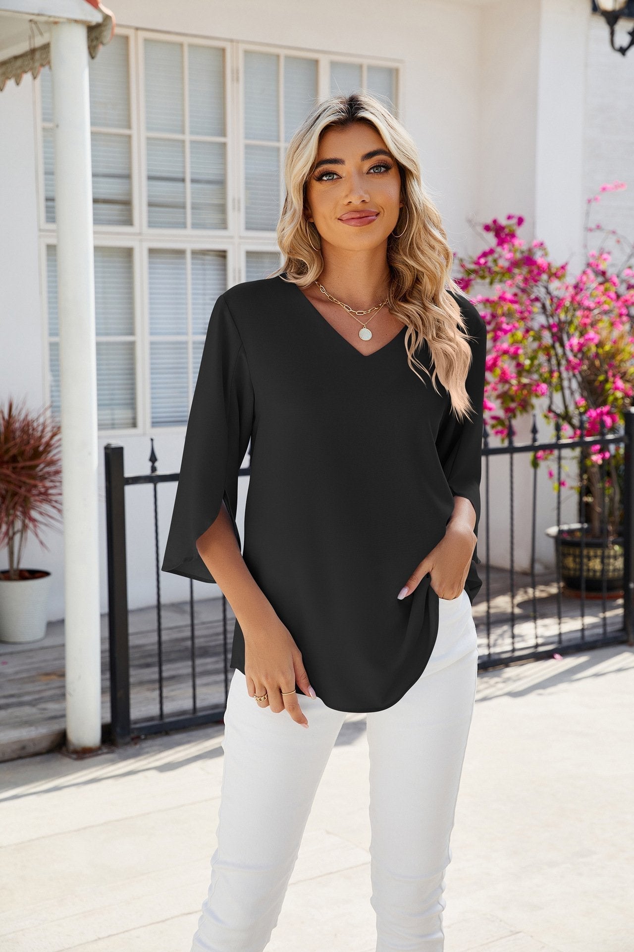 Columba® | Elegant V-Neck Blouse