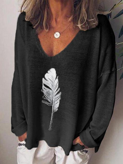 Celia® | Modern and versatile winter sweater