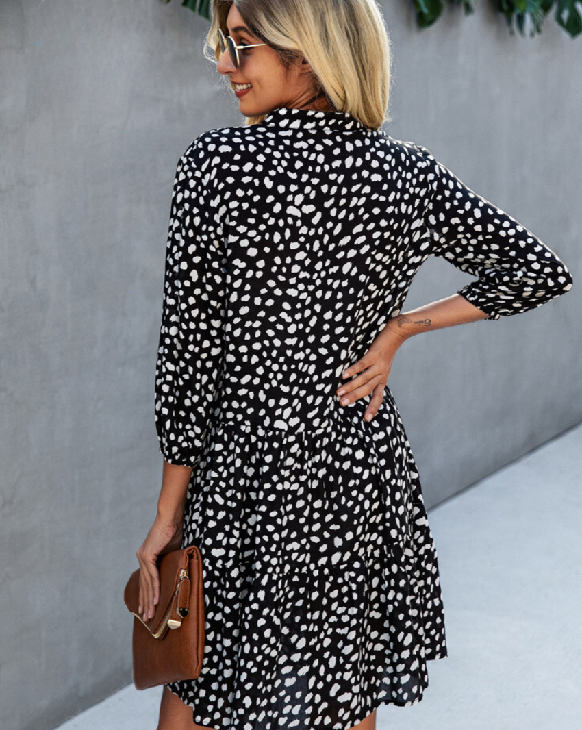 Daniela® | Relaxed and timeless summer dress