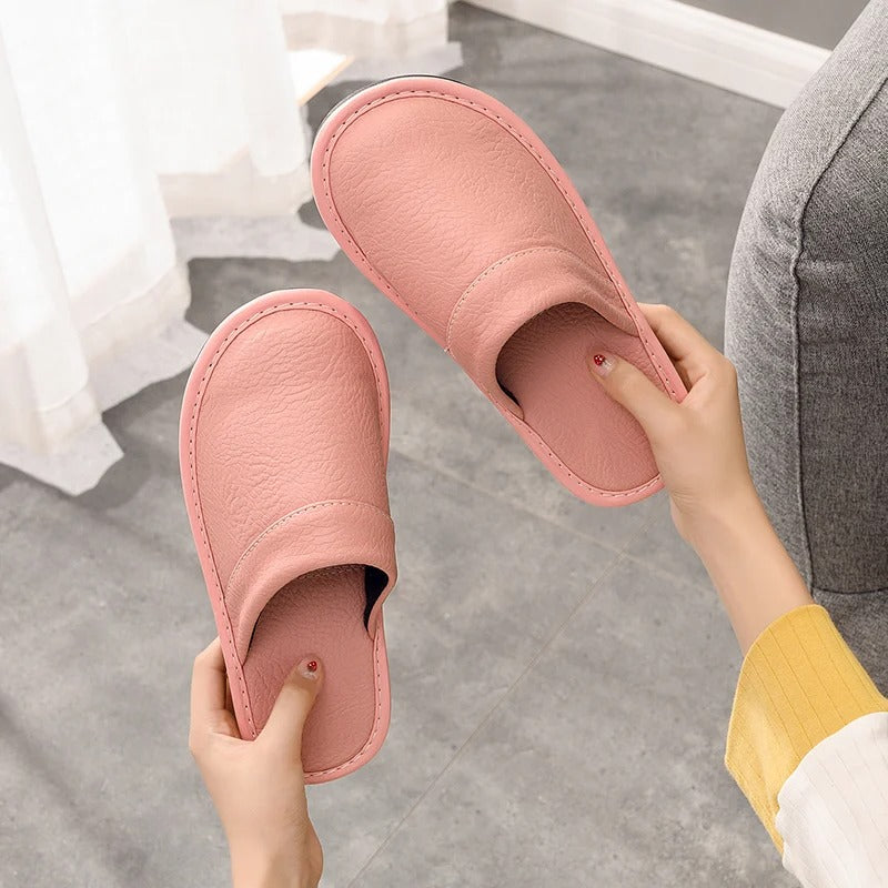 Women’s Slip-On Slippers – Textured Faux Leather – Closed Toe – Indoor Comfort Fit