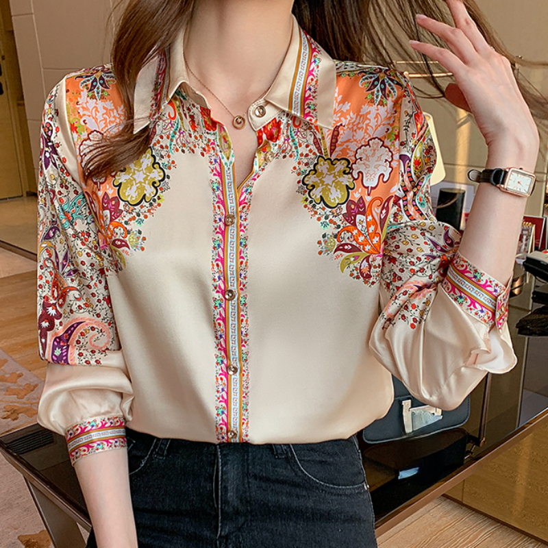 Bretti® | Satin Blouse With Floral Motif