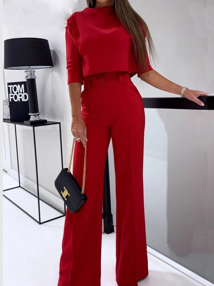 Carlota | Elegant, casual top and trousers
