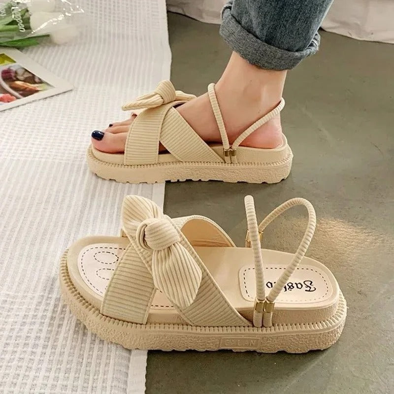 Alfonsina® | Sandals With Butterfly Closure