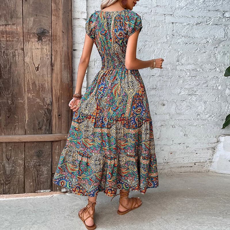 Sally | Elegant Flowy Maxi Dress with V-neck
