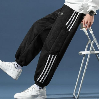 Vince | Casual Fleece-Lined Relaxed Fit Joggers for Stylish Streetwear