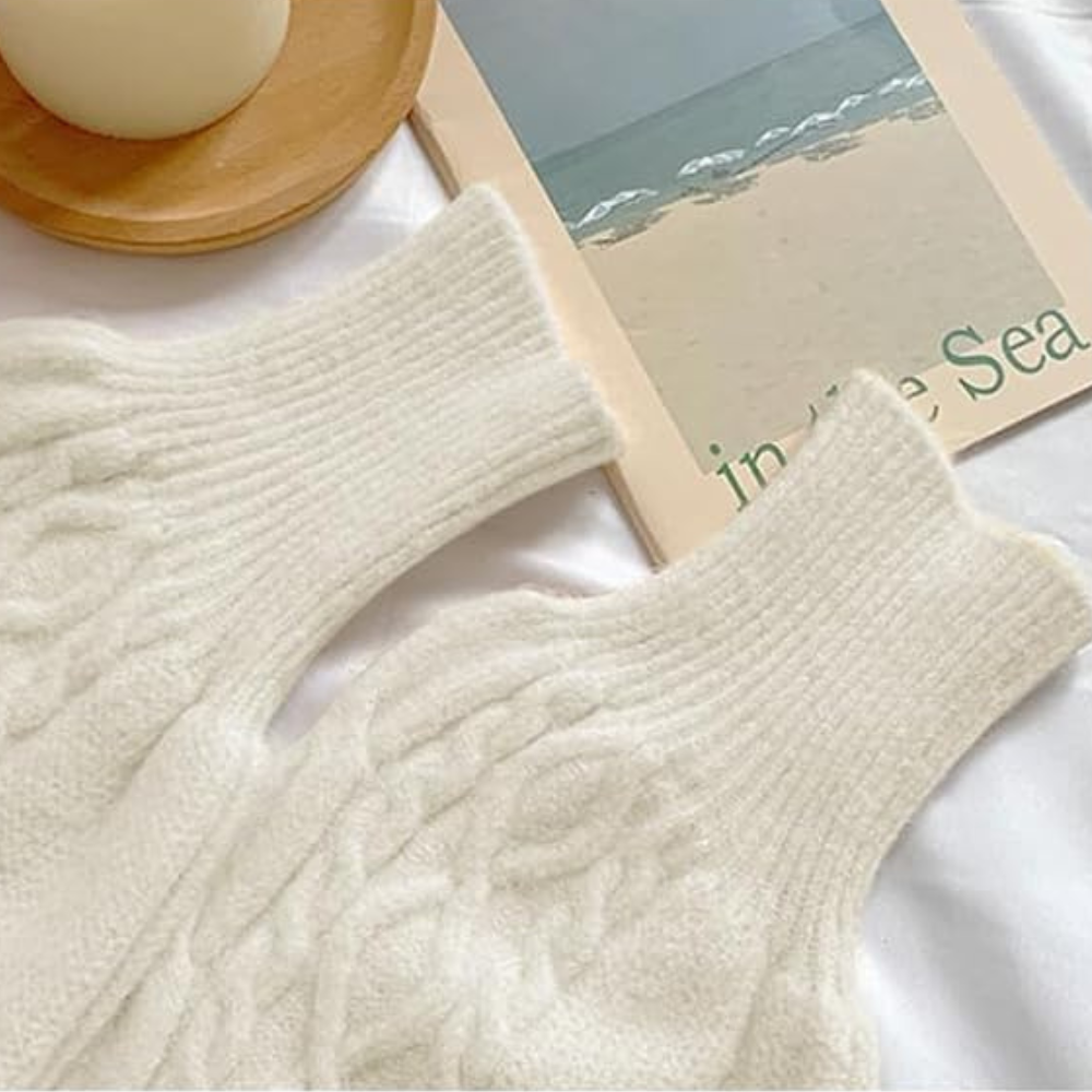Ava® | Trendy knitted sweater with puff sleeves