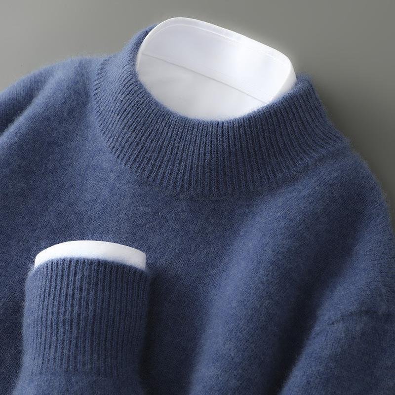 Berta | Classic cashmere sweater with beef neck