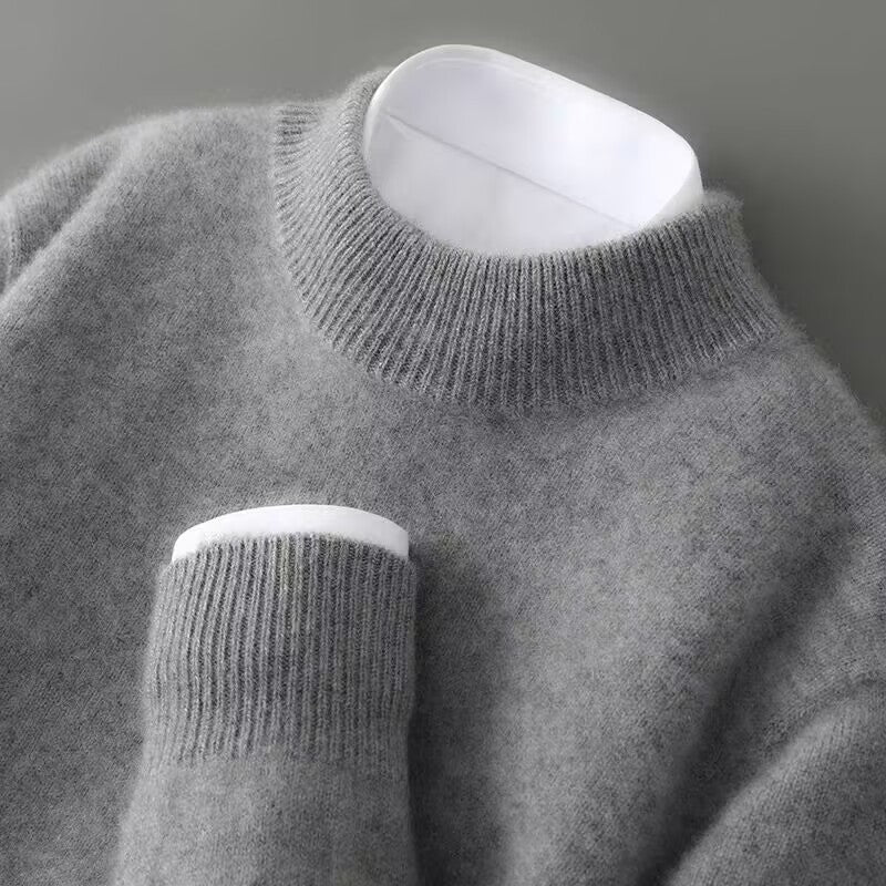 Berta | Classic cashmere sweater with beef neck