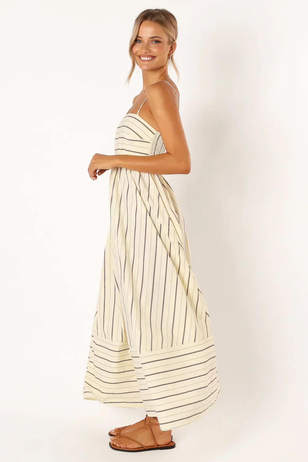 Alina® | Casual long striped dress with spaghetti straps