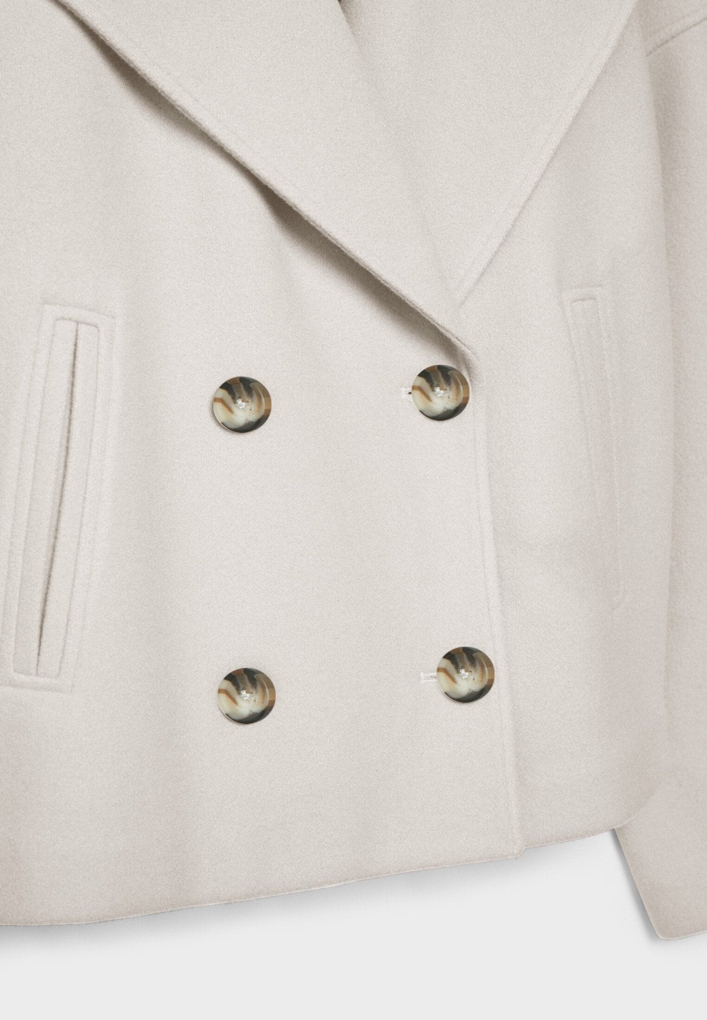 April | Women's Oversized Double-Breasted Short Jacket