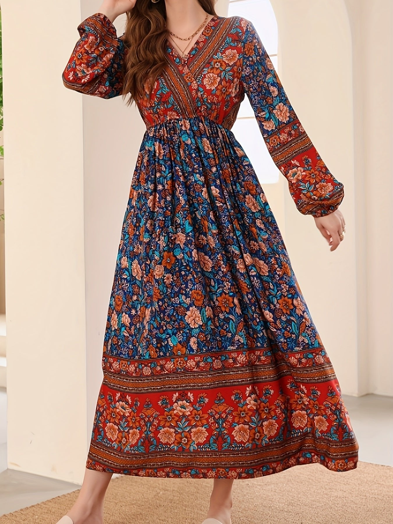 Amets® | Elegant V-Neck Floral Dress