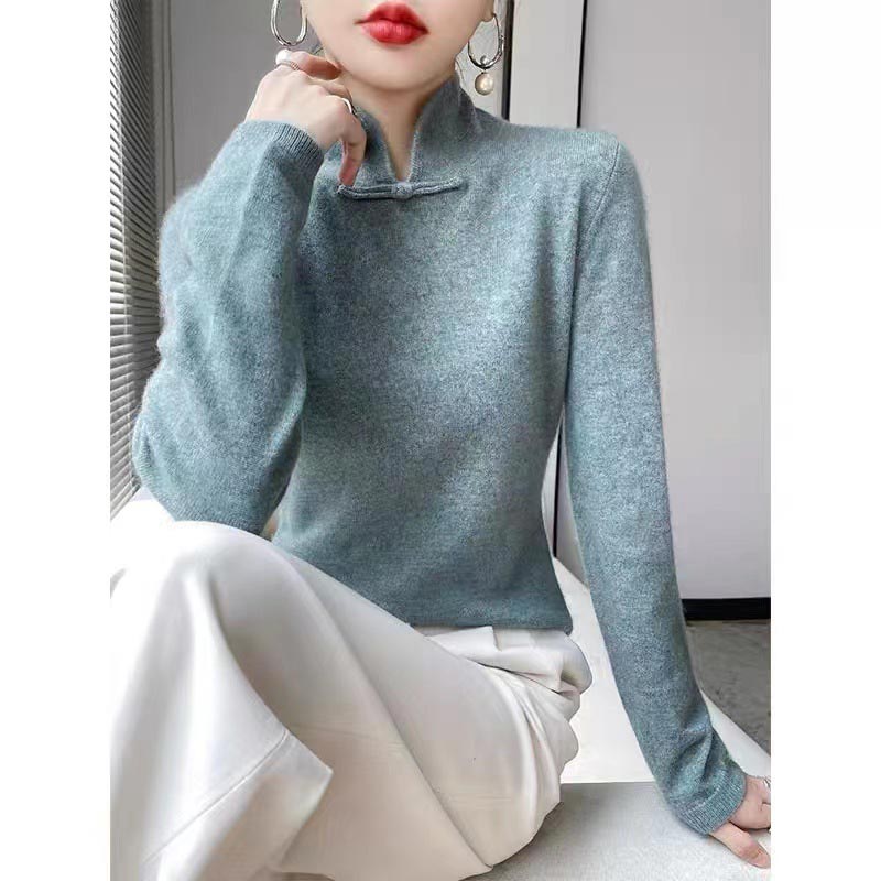 Casandra® | Elegant women's knitted sweater with stand-up collar