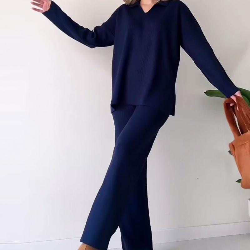 Carmen® | Casual two-piece set with V-neck and slit