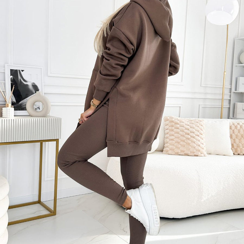 Casilda | Casual and comfortable jogging suit with hood