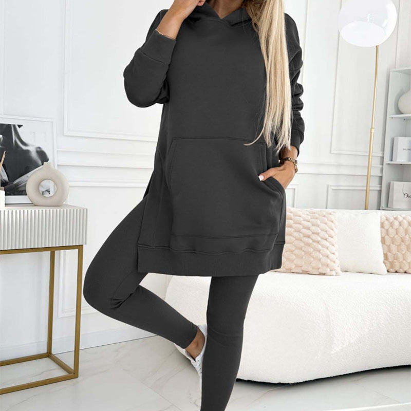 Casilda | Casual and comfortable jogging suit with hood