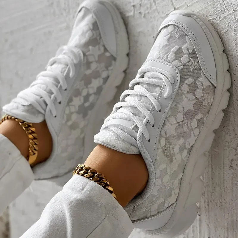 Ariadna® | Comfortable white sneakers