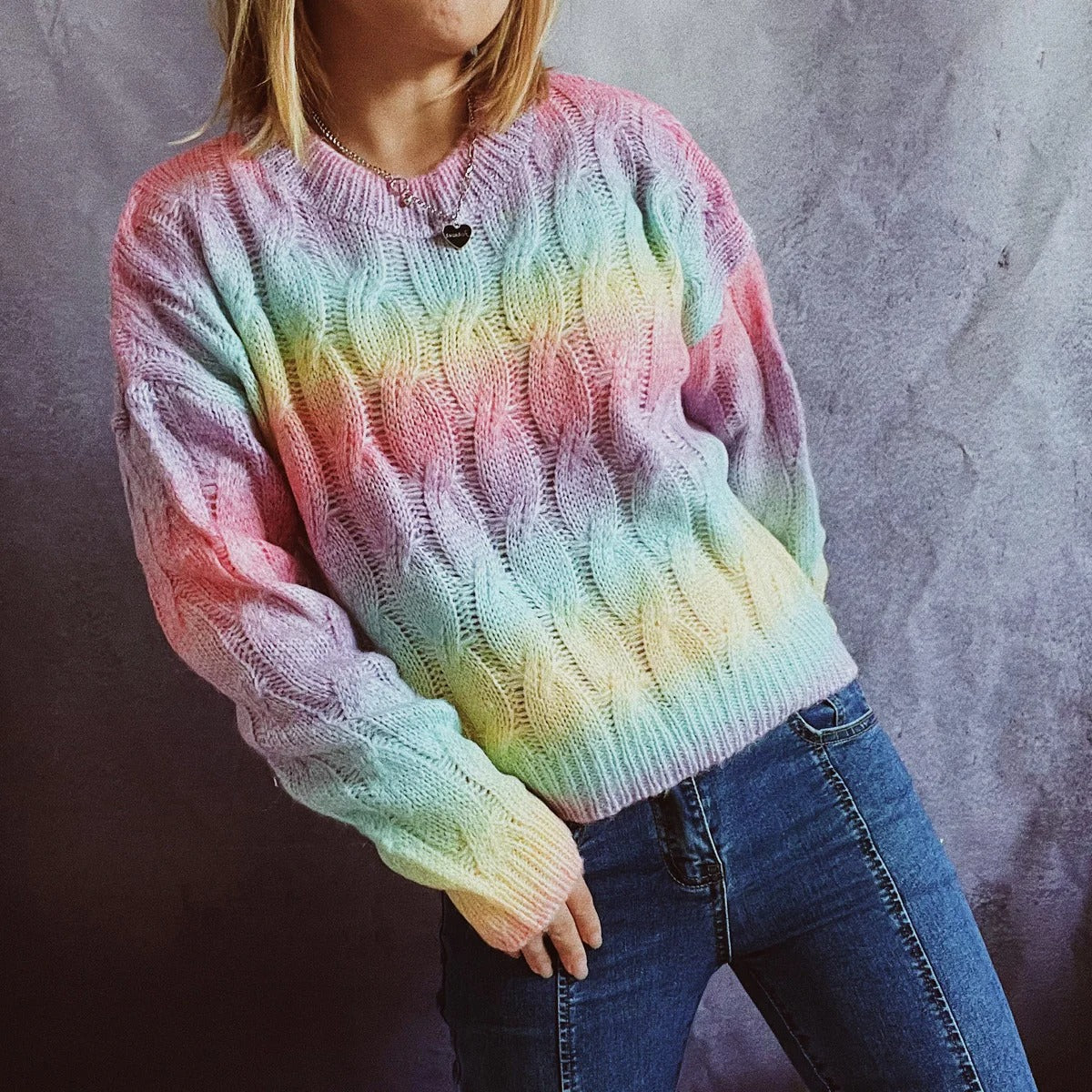 Brigitta® | Women's ribbed denim sweater with a round neckline