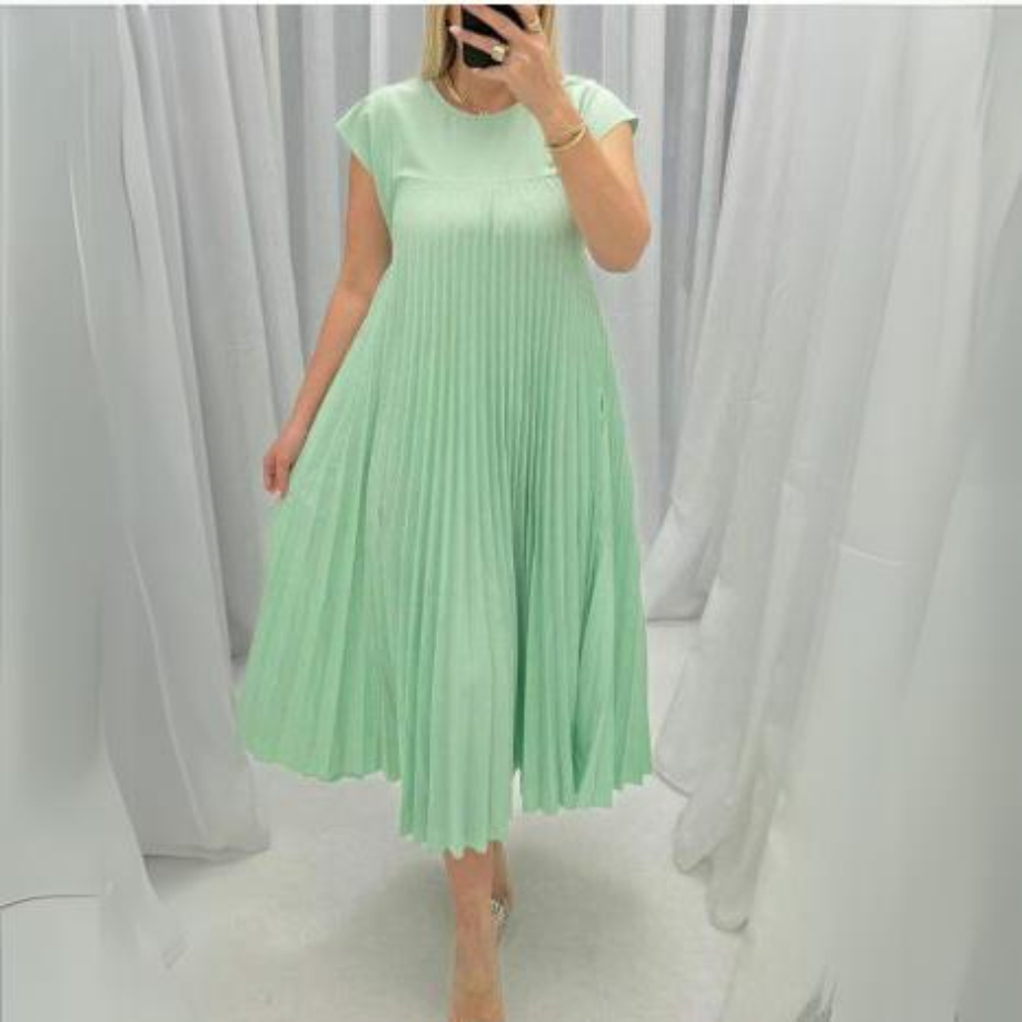 Carina® | Light and fresh pleated dress