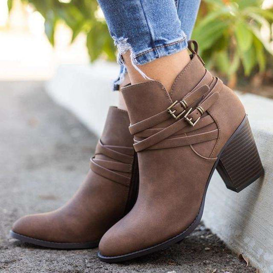 Amira® | Fashionable, supportive orthopedic boots