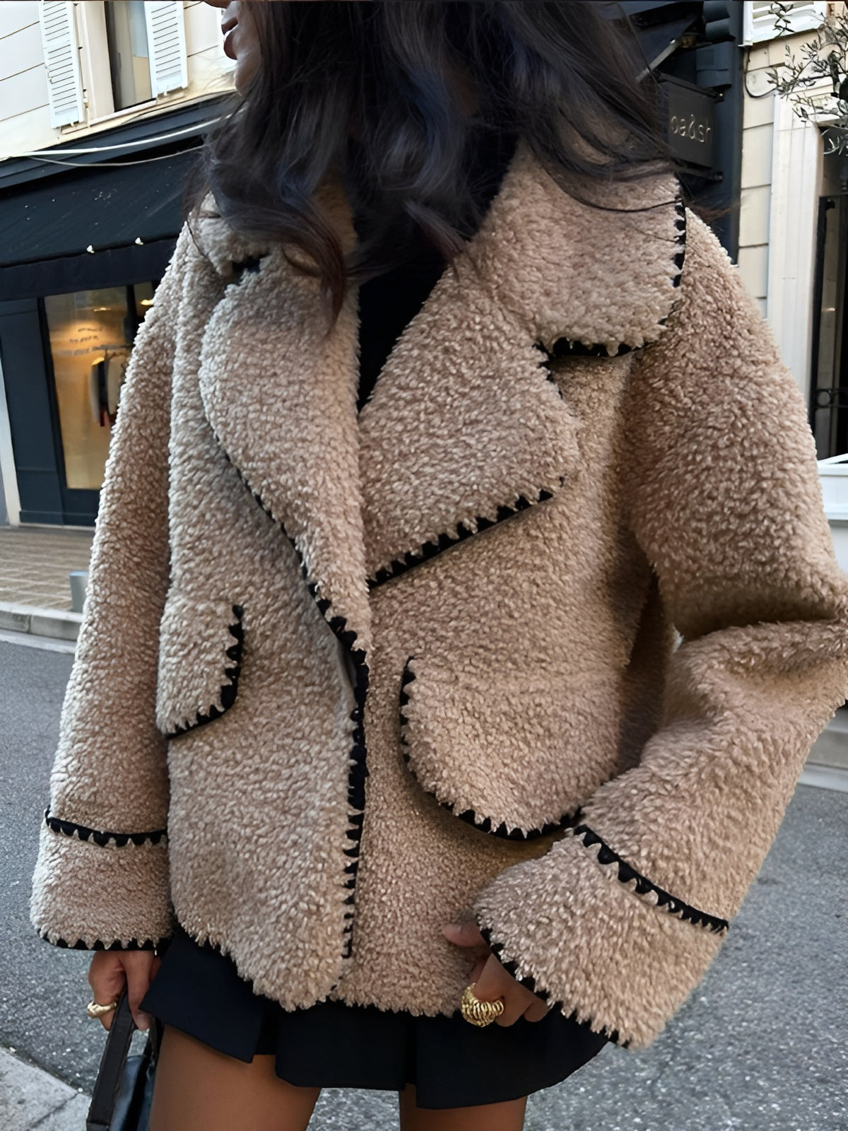 Consuelo® | Teddy bomber jacket with contrast stitching