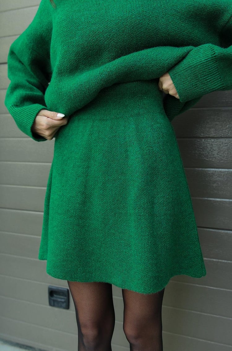 Dominique | Women's Oversized Mini Sweater Skirt Set