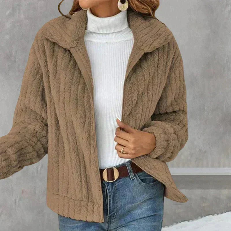 Desideria | Plush jacket for women